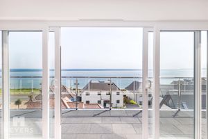 Photo 22- click for photo gallery